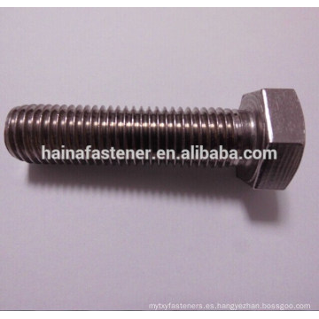 Tornillo hexagonal de acero inoxidable